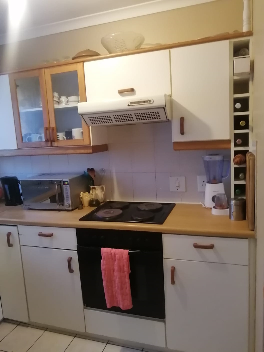 1 Bedroom Property for Sale in Bracken Heights Western Cape